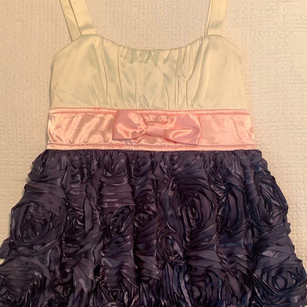 Girls bubble dress never worn